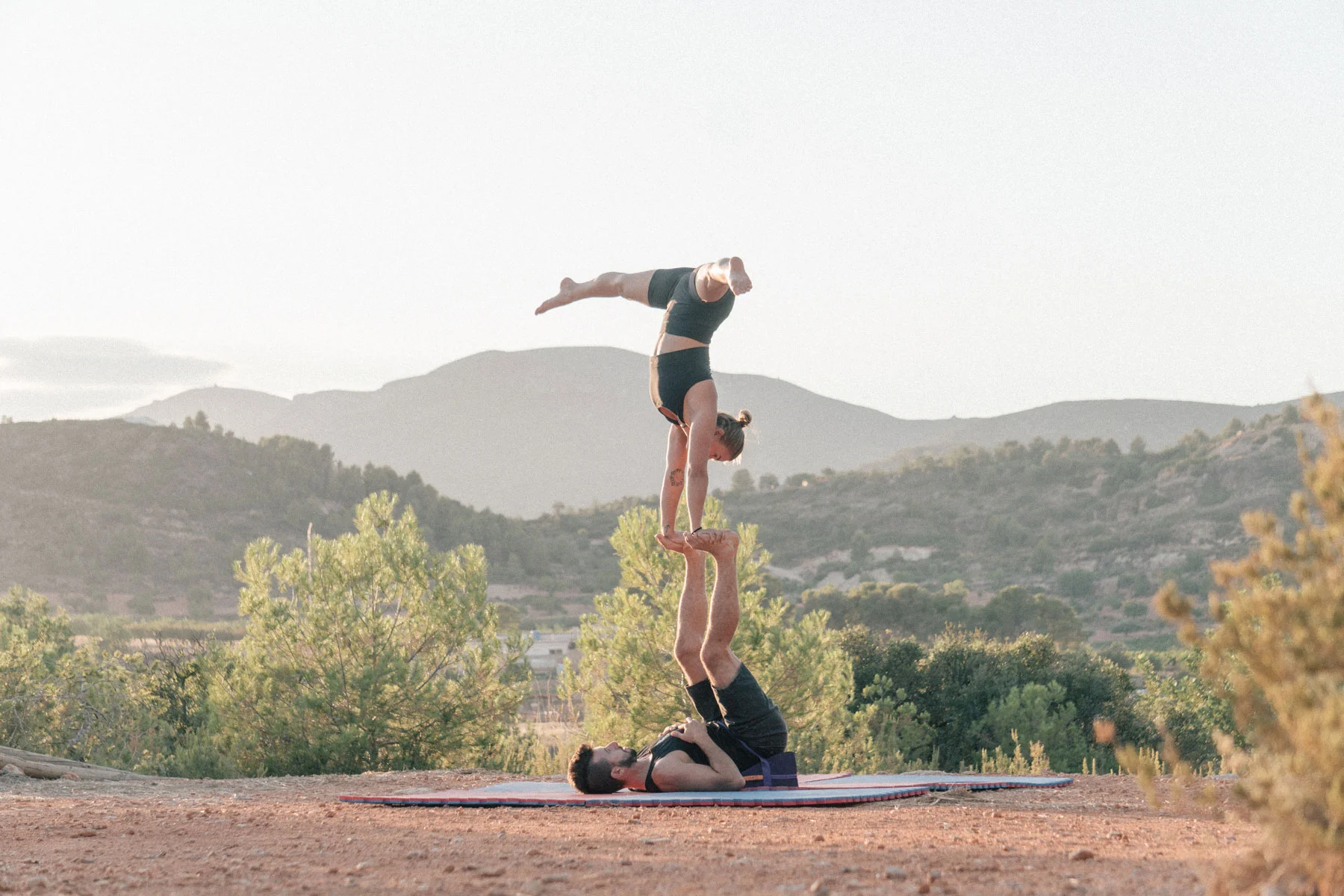 Acroyoga School — school practice