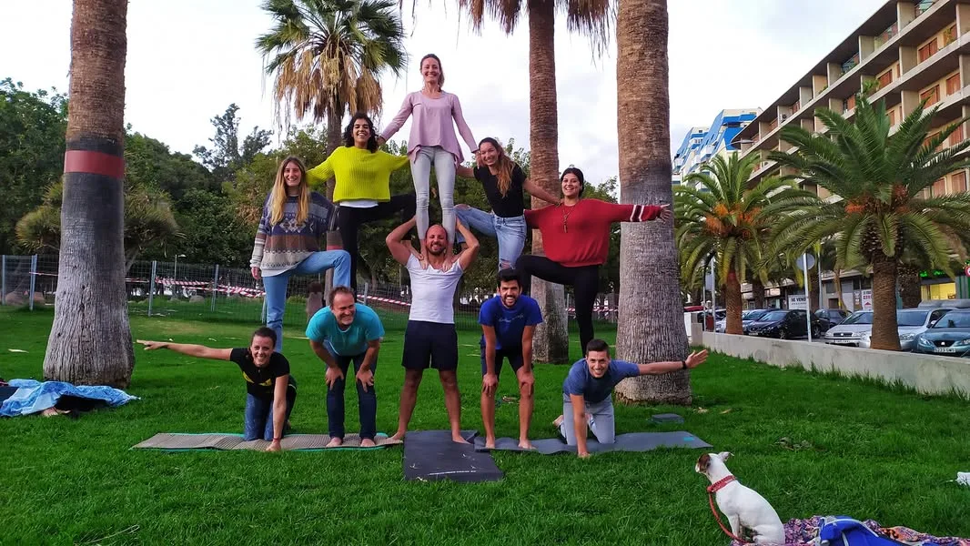 Tenerife acroyoga community