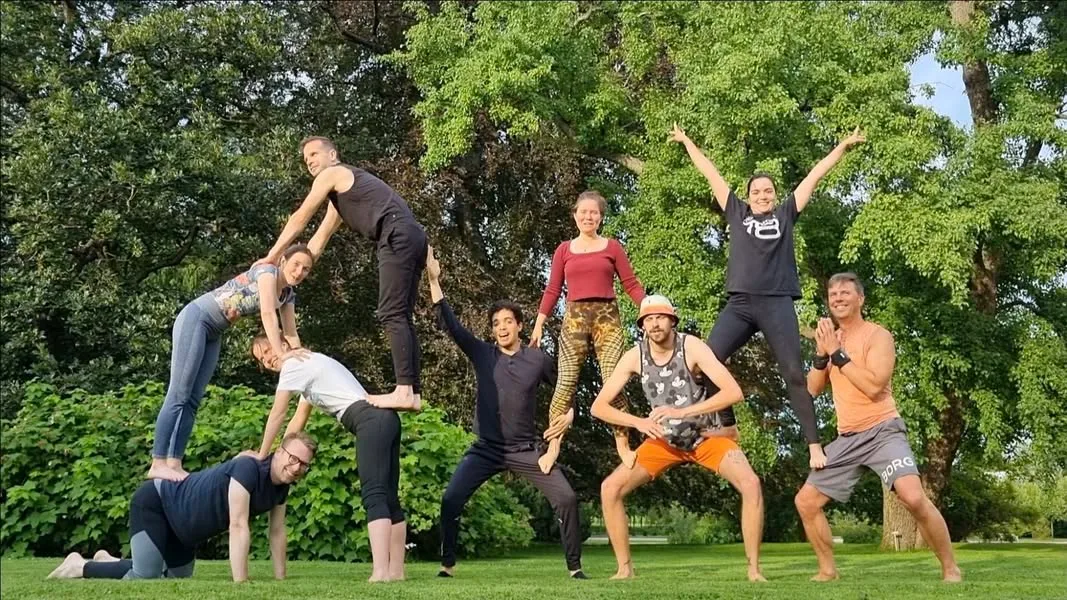 Uppsala - Members' group acroyoga community