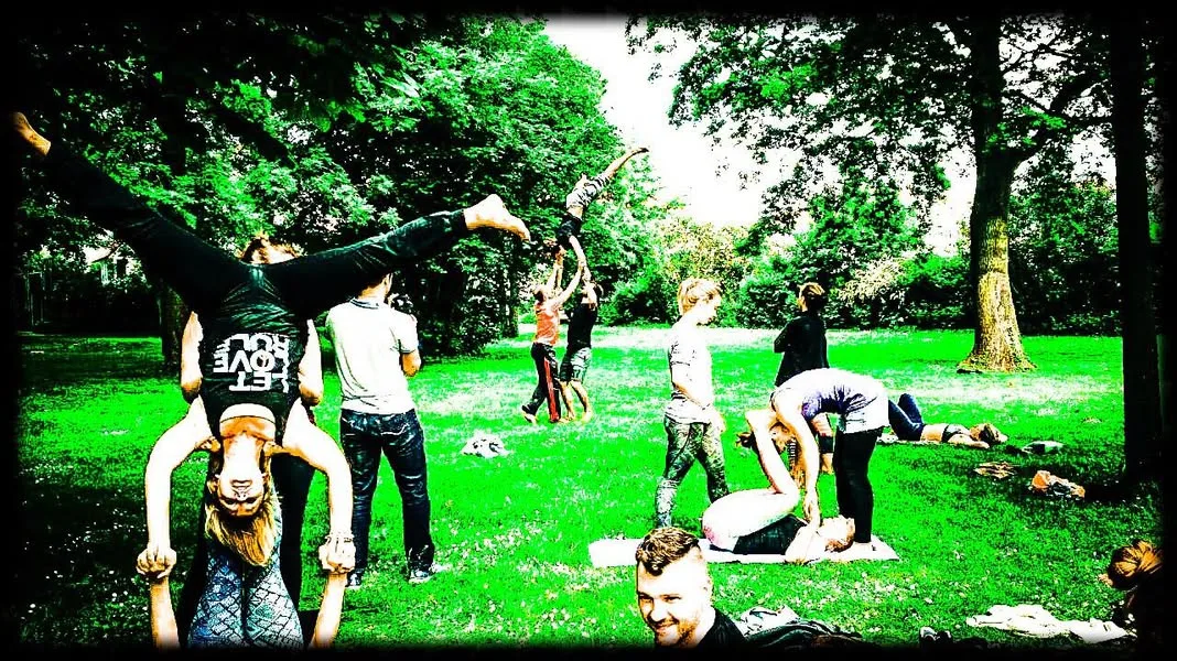 Karlsruhe acroyoga community