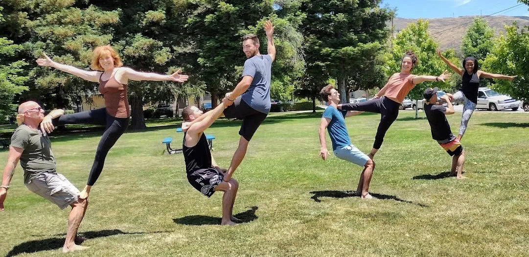 San Luis Obispo acroyoga community