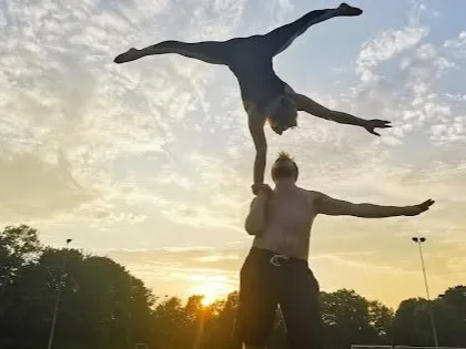Acroworkshop-Wochenende in Köln - Standing Acro, Acroyoga und Handstand!