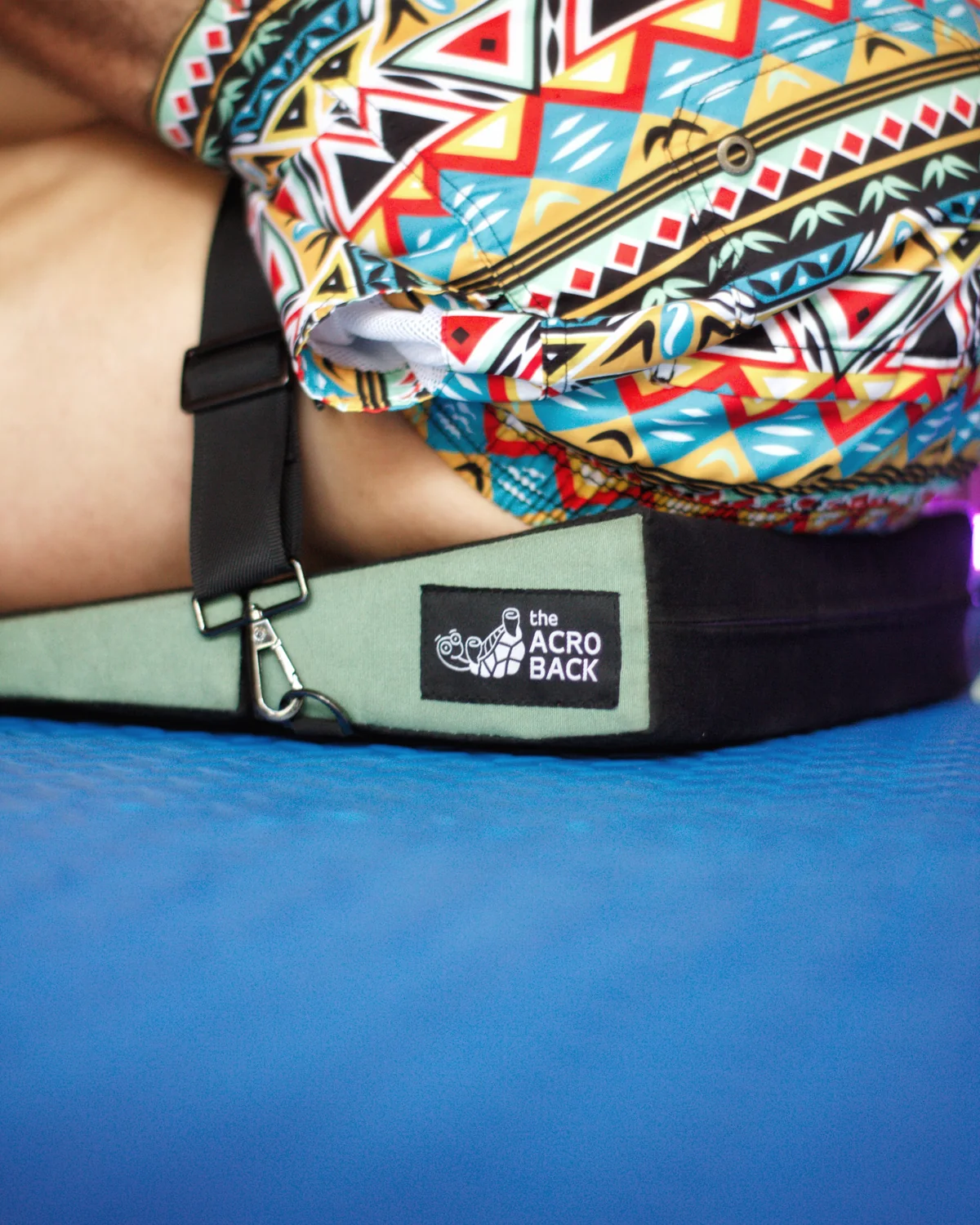 The AcroBack Go